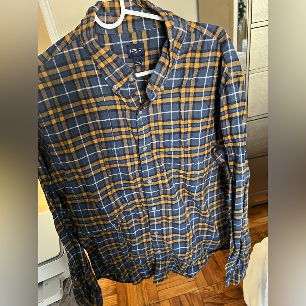 J.Crew men’s plaid button down